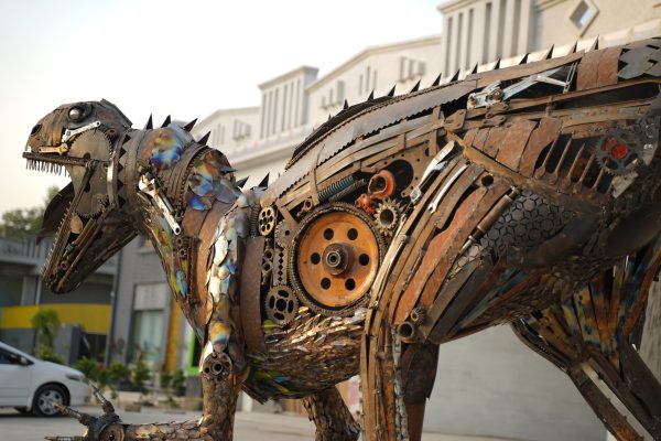 Maximus – The Scrap Raptor - Image 3